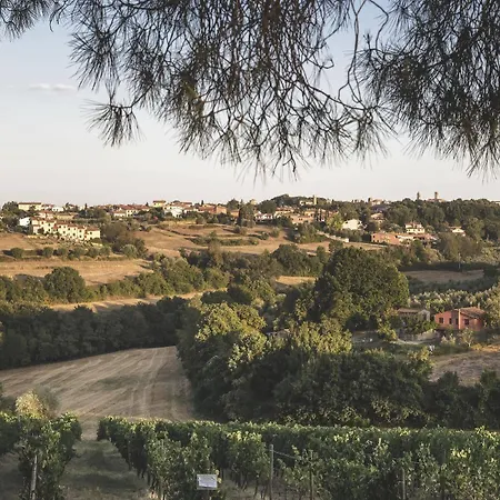 Hotel Villaggio Al Poggio Dei Papi 3*