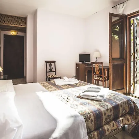 Hotel Villaggio Al Poggio Dei Papi